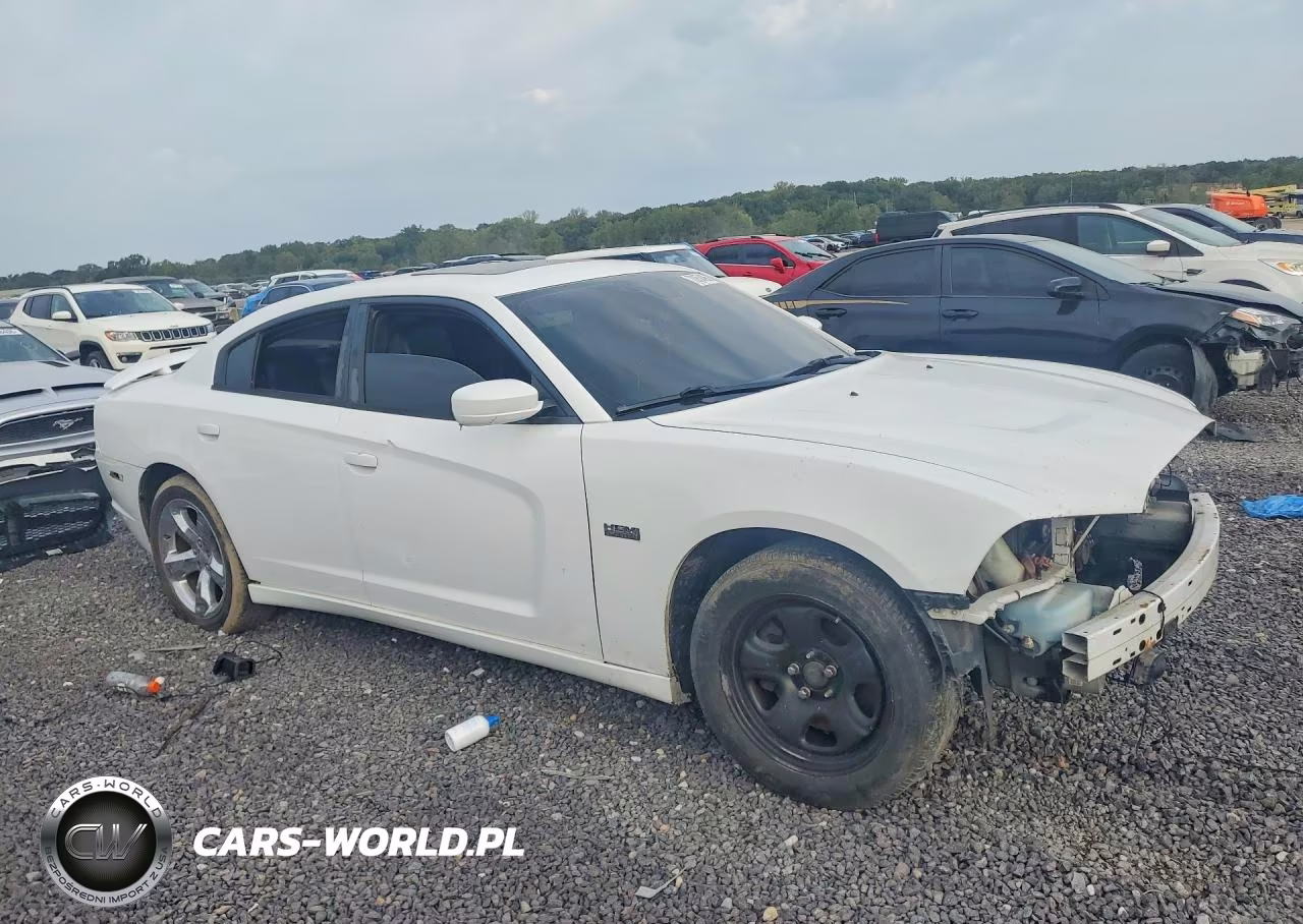 2011 Dodge Charger R-T VIN:2B3CL5CT3BH571666 - 4