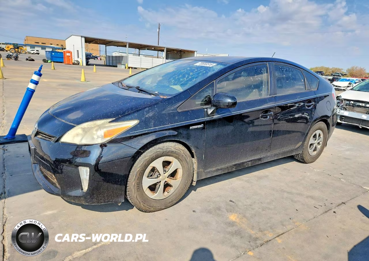 2013 Toyota Prius Three VIN:JTDKN3DU3D5565165 - 1