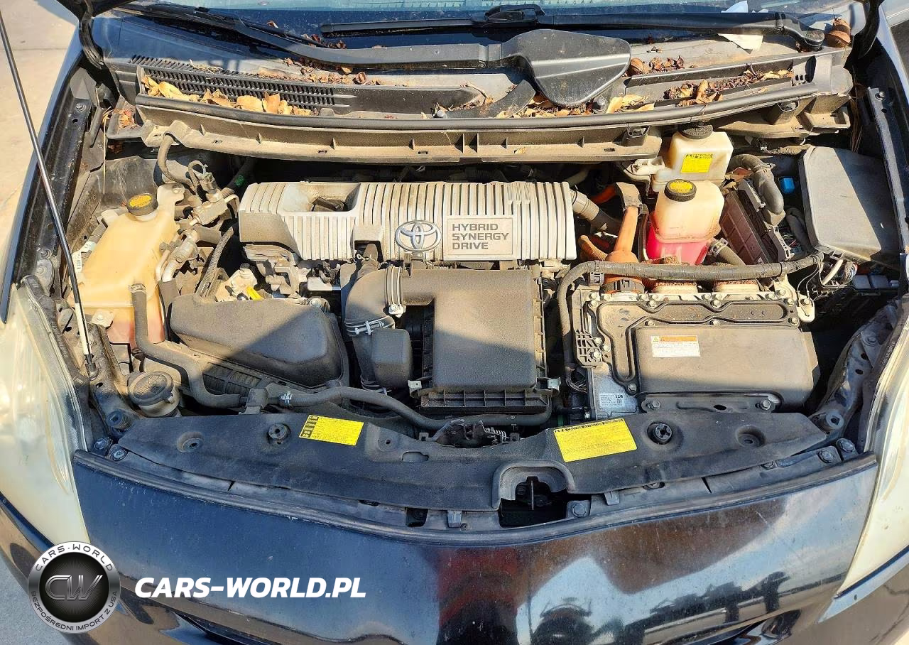 2013 Toyota Prius Three VIN:JTDKN3DU3D5565165 - 11