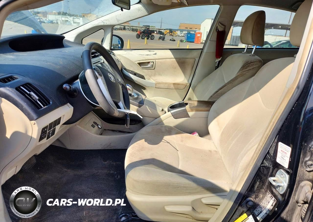 2013 Toyota Prius Three VIN:JTDKN3DU3D5565165 - 7
