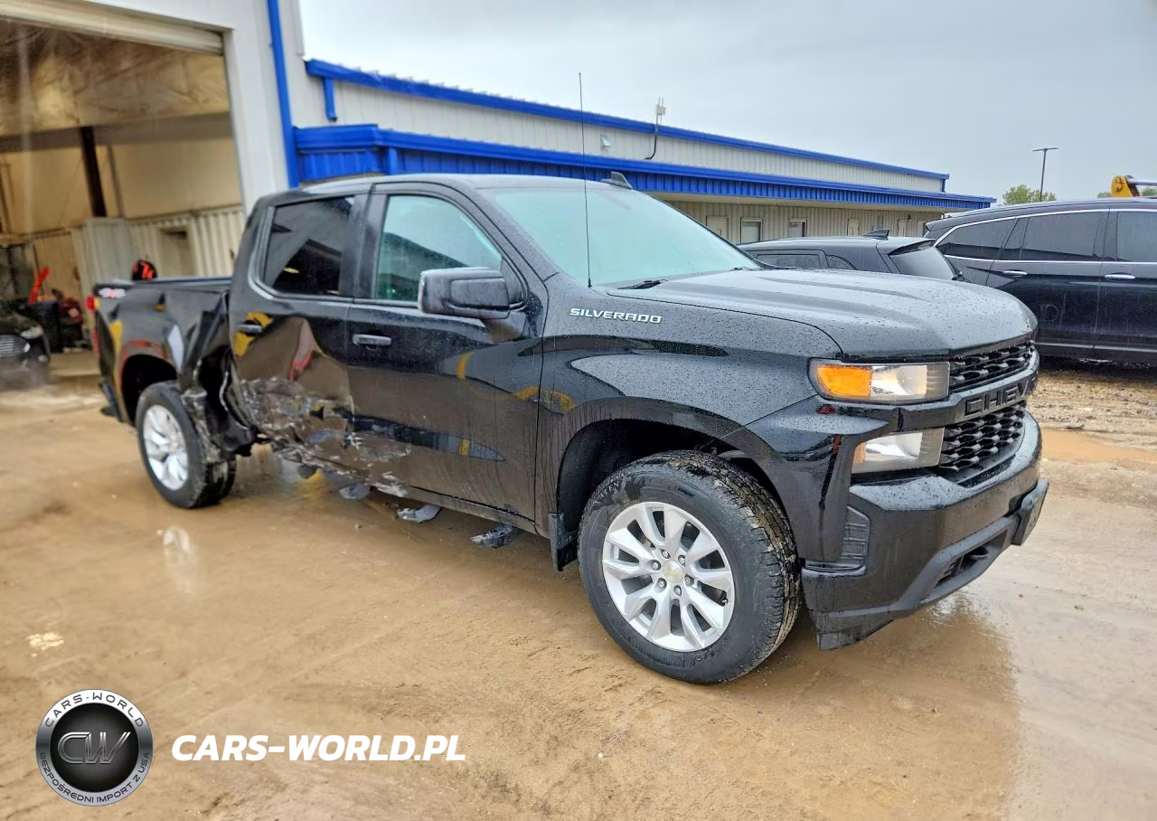 2021 Chevrolet Silverado K1500 Custom VIN:3GCPYBEK7MG282376 - 4