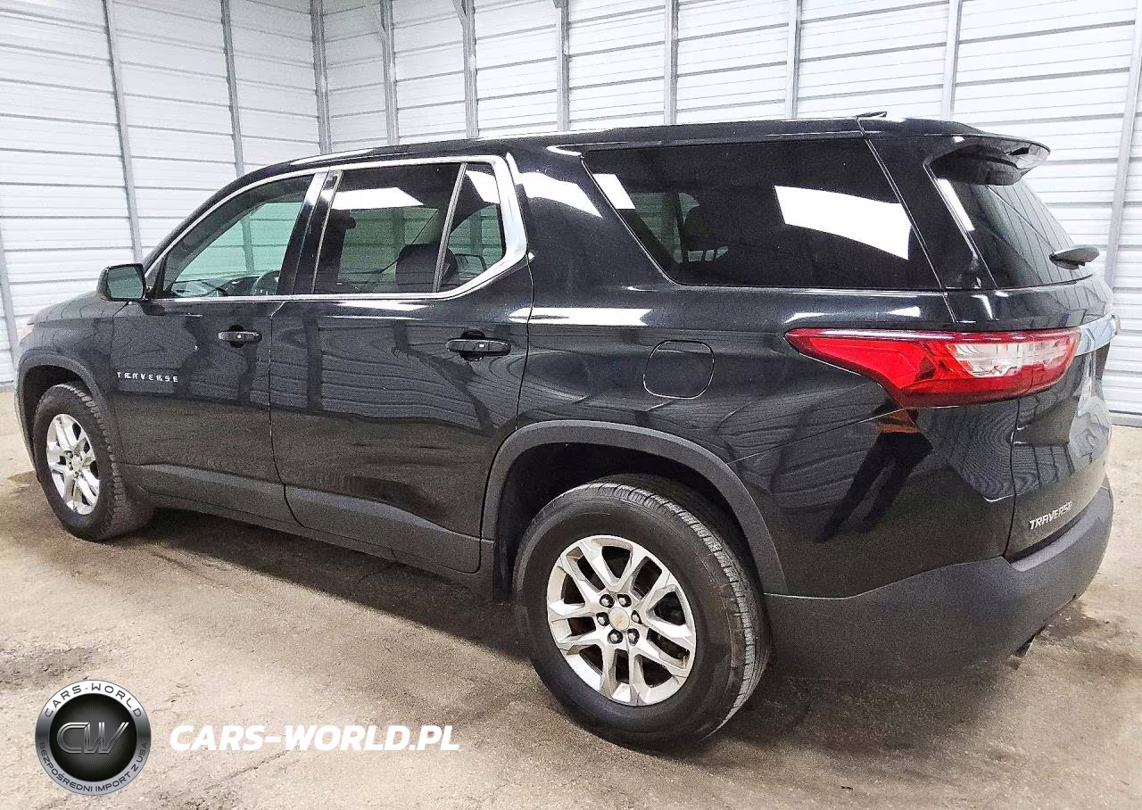 2019 Chevrolet Traverse Ls VIN:1GNERFKW0KJ180424 - 2
