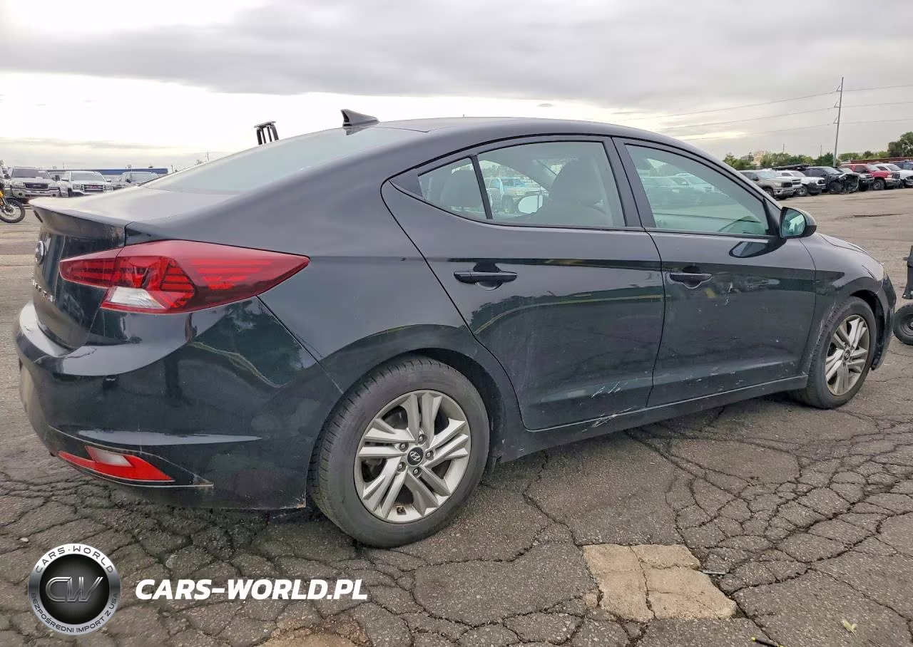 2020 Hyundai Elantra Sel VIN:5NPD84LF7LH570019 - 3