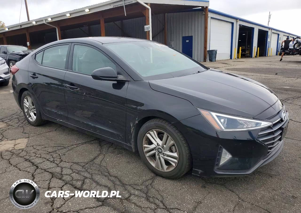 2020 Hyundai Elantra Sel VIN:5NPD84LF7LH570019 - 4