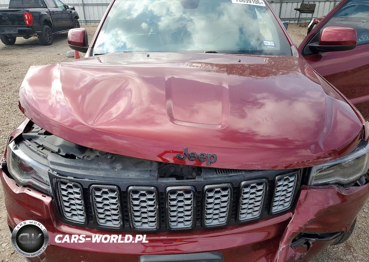 2022 Jeep Grand Cherokee Laredo E VIN:1C4RJEAG4NC127479 - 12