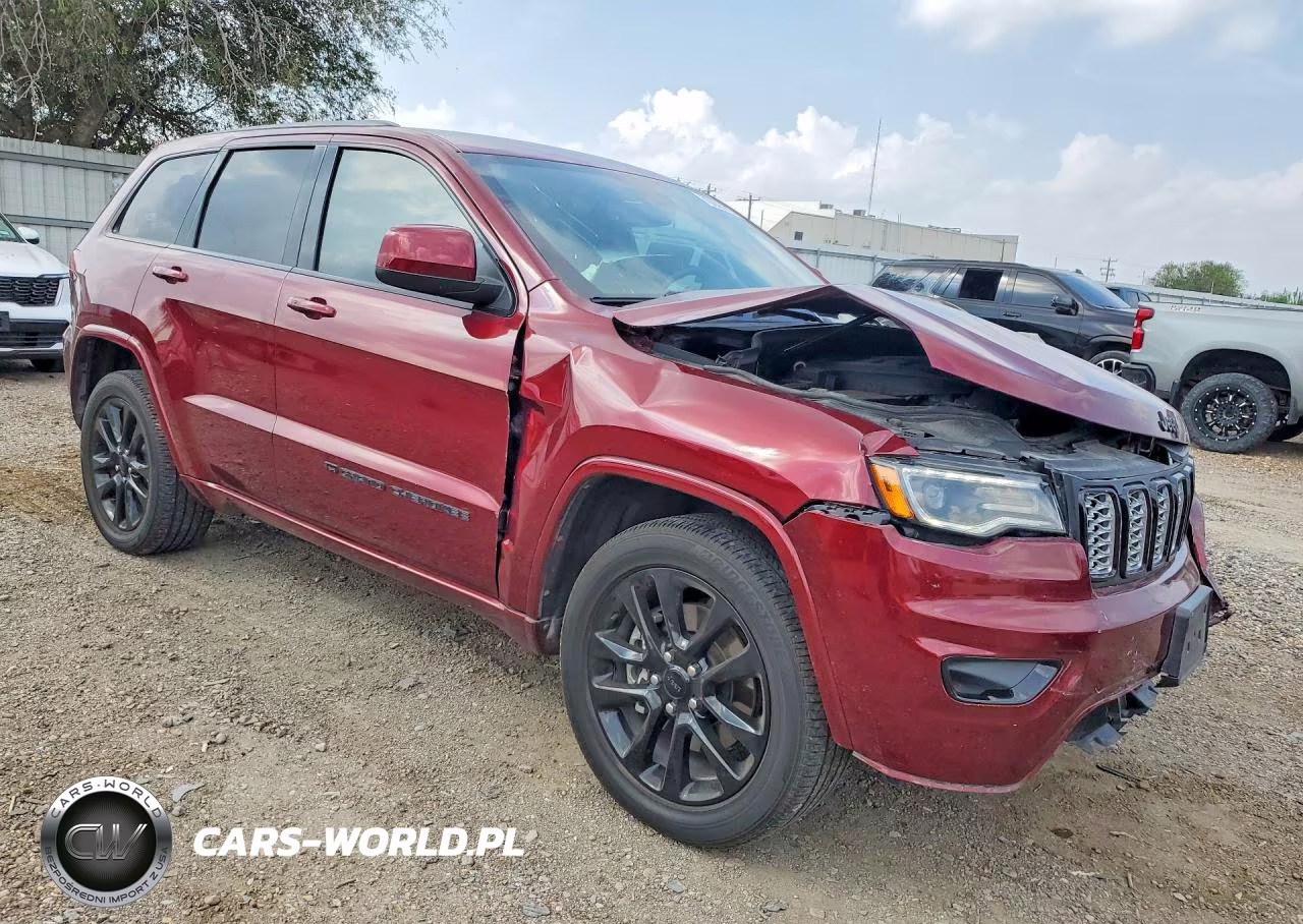 2022 Jeep Grand Cherokee Laredo E VIN:1C4RJEAG4NC127479 - 4