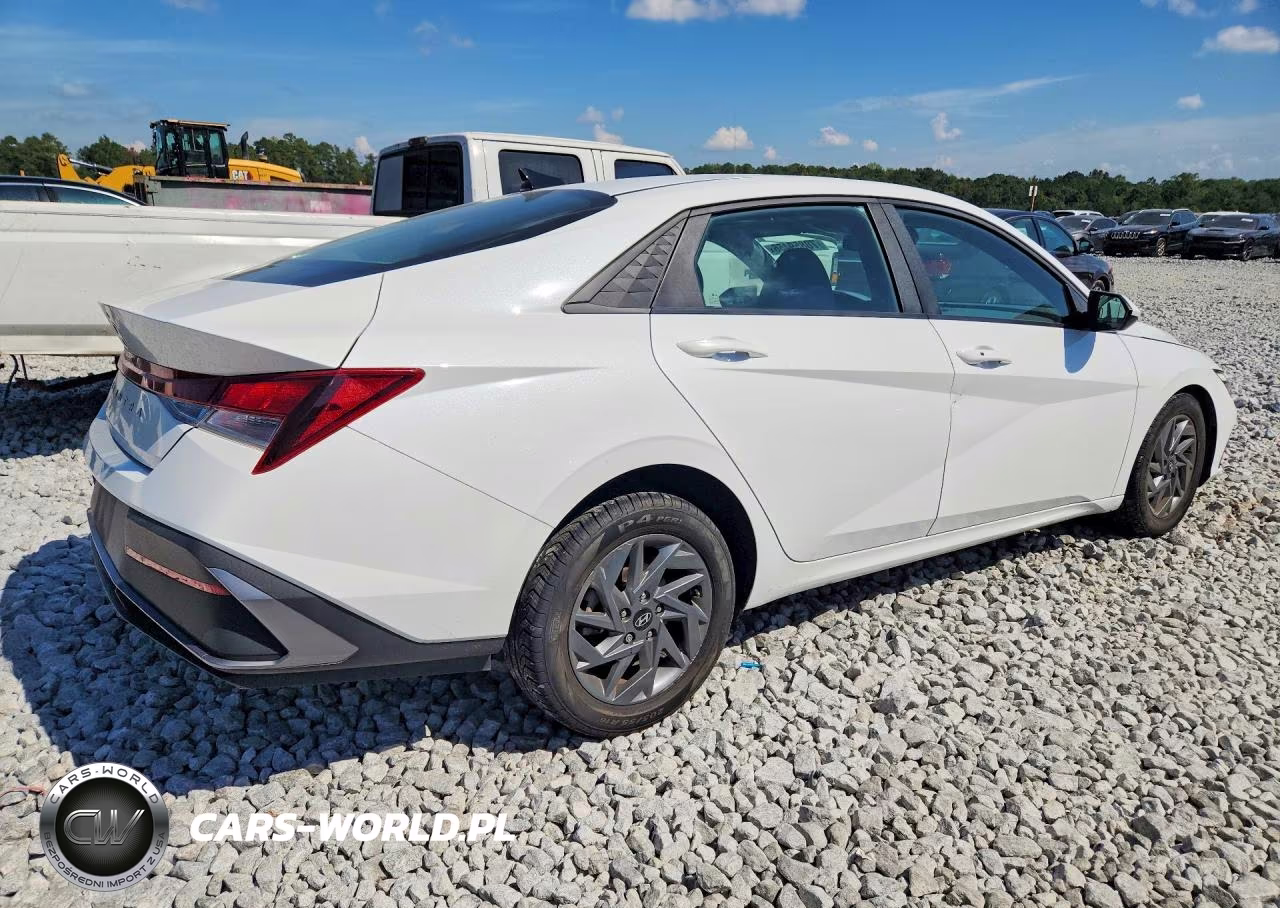 2024 Hyundai Elantra Sel VIN:KMHLM4DG6RU769491 - 3