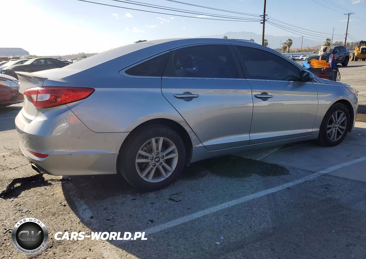 2015 Hyundai Sonata Se VIN:5NPE24AF1FH035202 - 3
