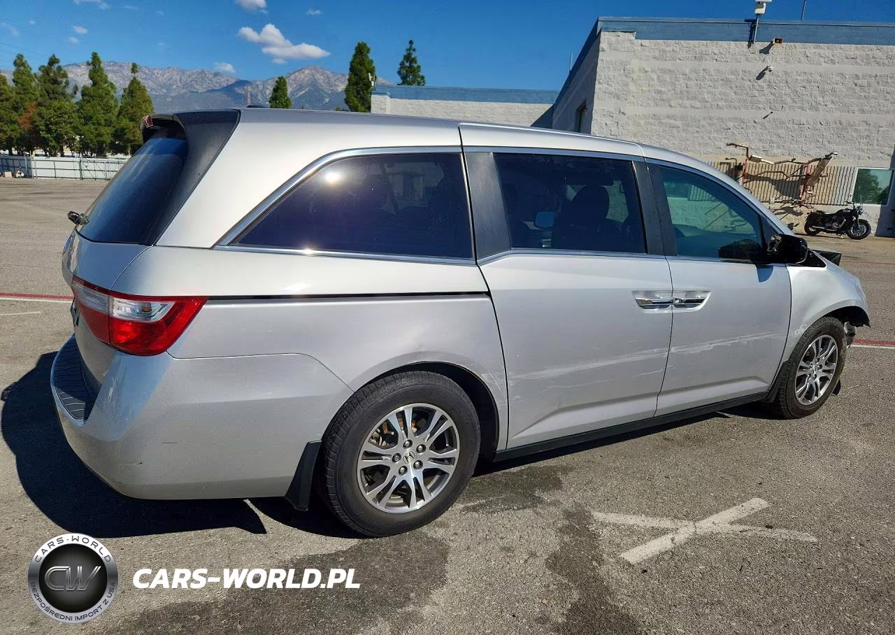 2013 Honda Odyssey Exl VIN:5FNRL5H65DB089530 - 3