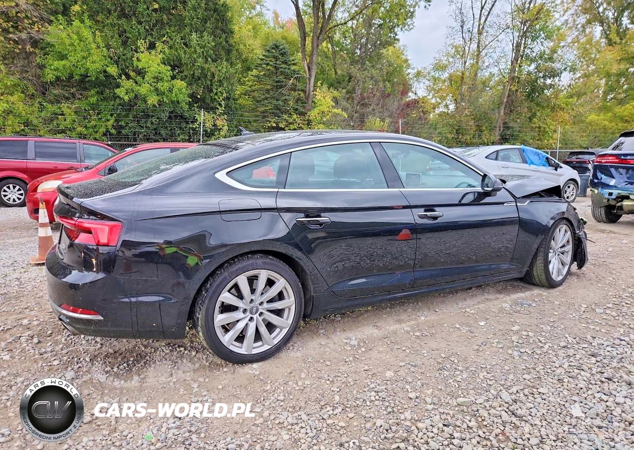 2018 Audi A5 Prestige VIN:WAUCNCF57JA008740 - 3