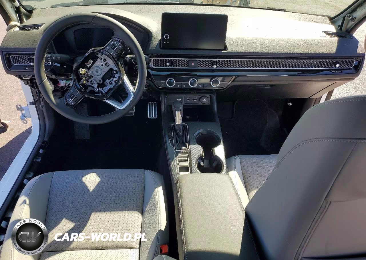 2026 Honda Civic Sport Touring VIN:19XFL4H92TE013968 - 8