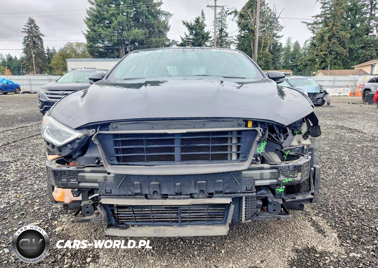 2018 Ford Fusion Sport VIN:3FA6P0VP6JR111400 - 5
