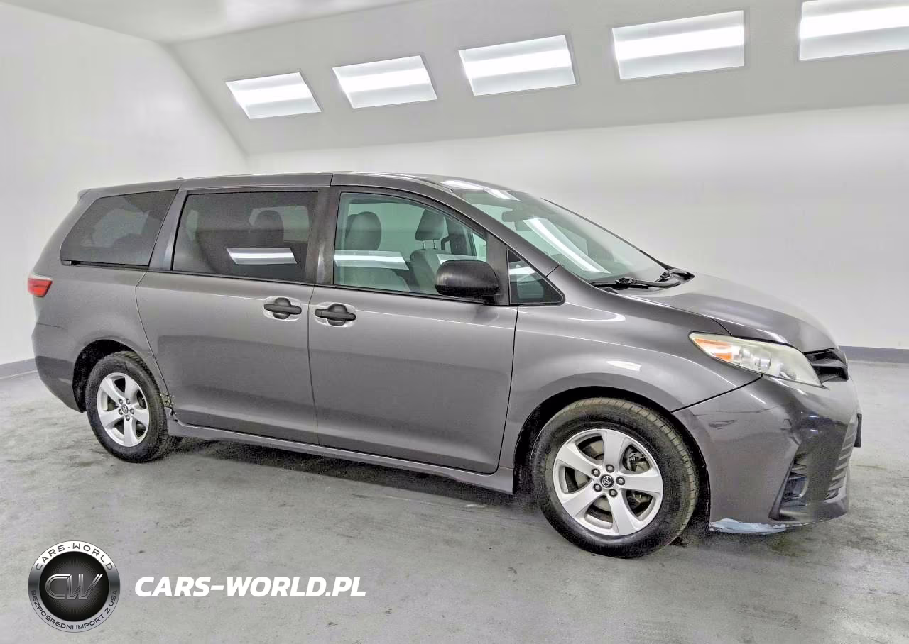 2020 Toyota Sienna L 7-Passenger VIN:5TDZZ3DC0LS042477 - 4