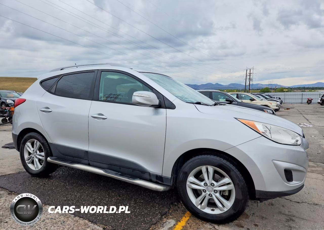 2012 Hyundai Tucson Gls VIN:KM8JUCAC9CU394688 - 4
