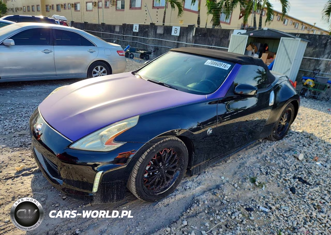 2016 Nissan 370Z Roadster Touring