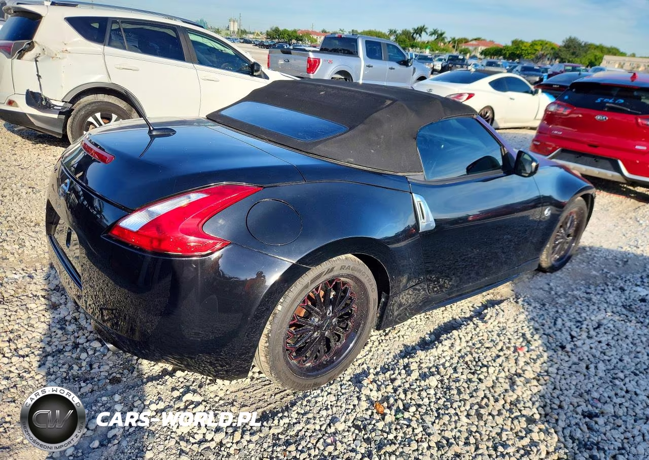 2016 Nissan 370Z Roadster Touring VIN:JN1AZ4FH7GM910622 - 3