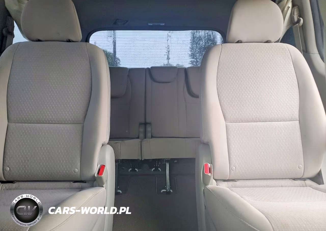 2018 Kia Sedona Lx VIN:KNDMB5C11J6406784 - 10