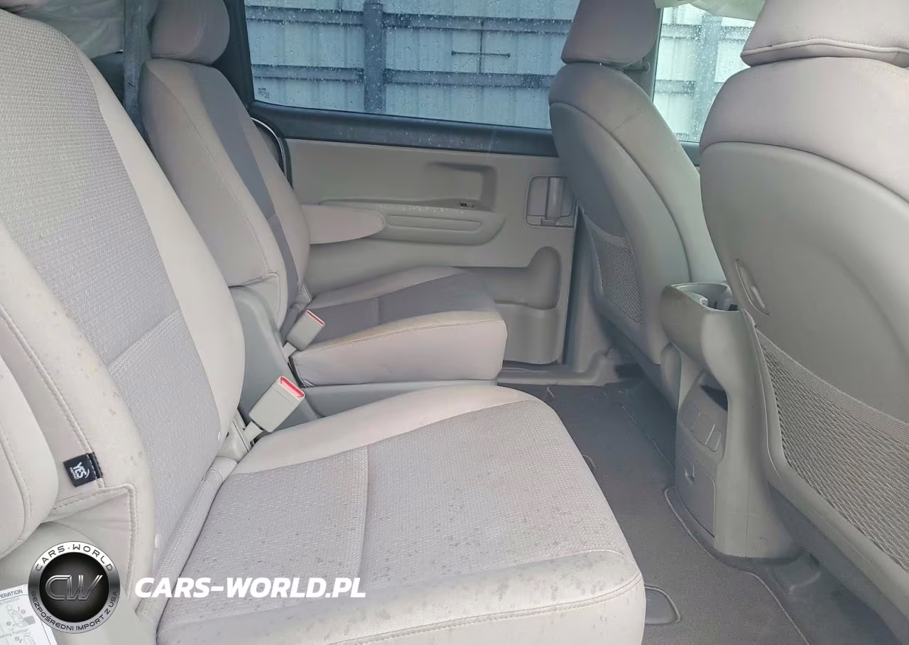 2018 Kia Sedona Lx VIN:KNDMB5C11J6406784 - 11