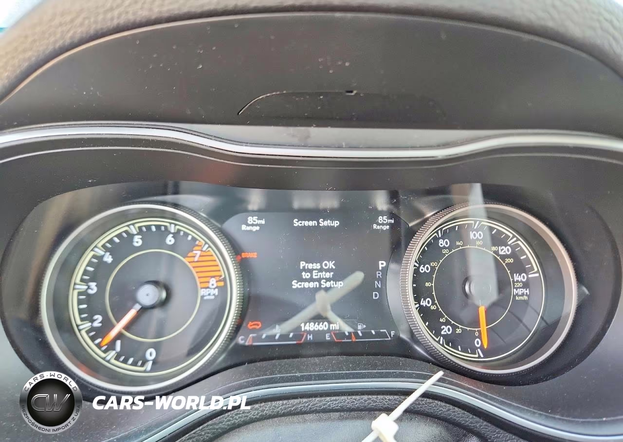 2019 Jeep Cherokee Limited 4X4 VIN:1C4PJMDXXKD446467 - 9