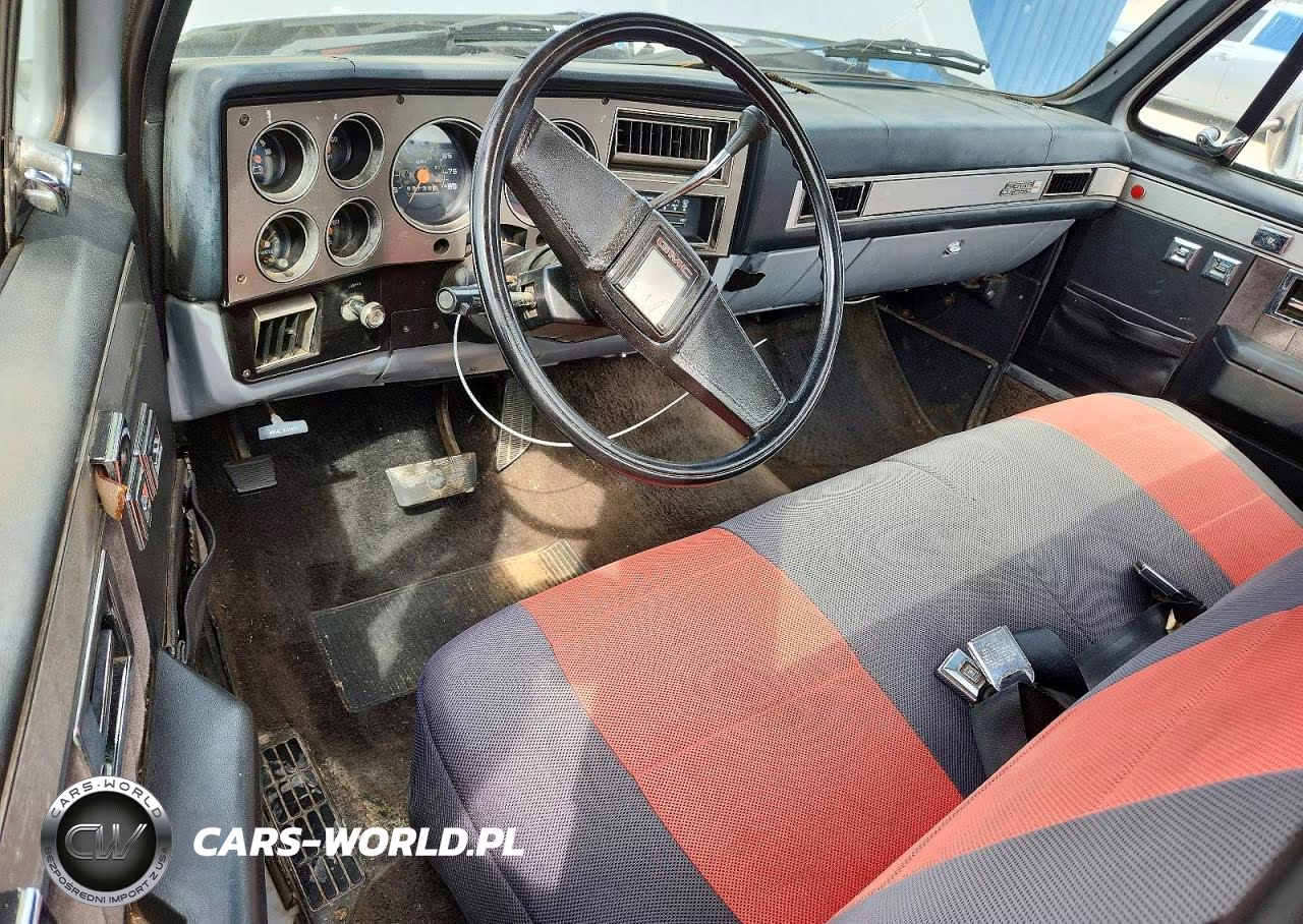 1984 GMC C1500 VIN:1GTDC14H7ES529293 - 8