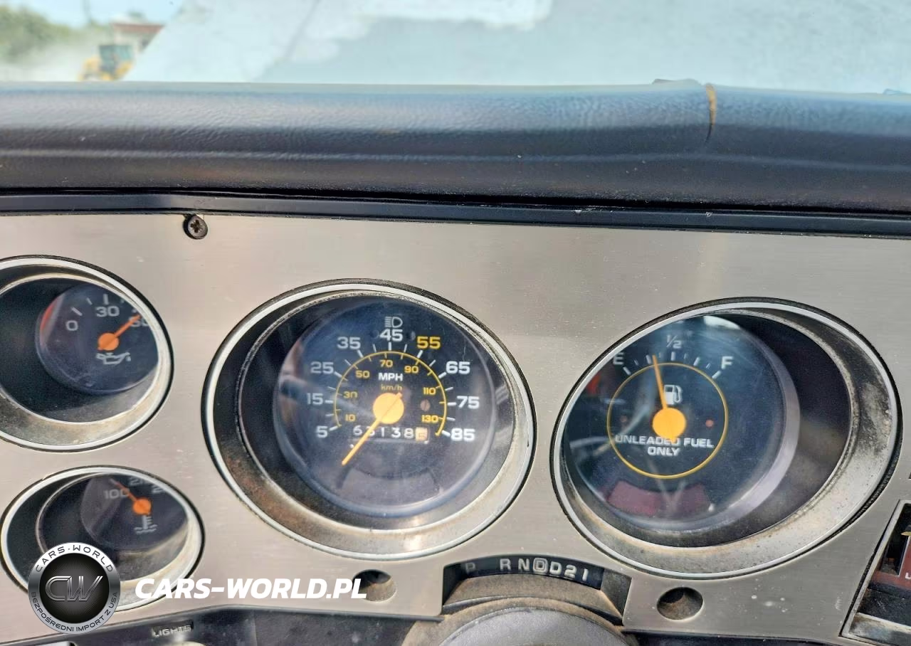 1984 GMC C1500 VIN:1GTDC14H7ES529293 - 9