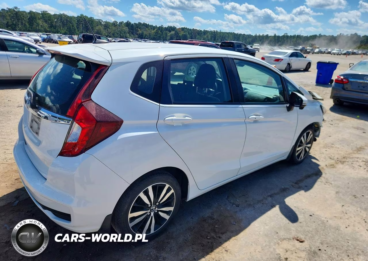 2018 Honda Fit Ex VIN:3HGGK5H99JM736007 - 3