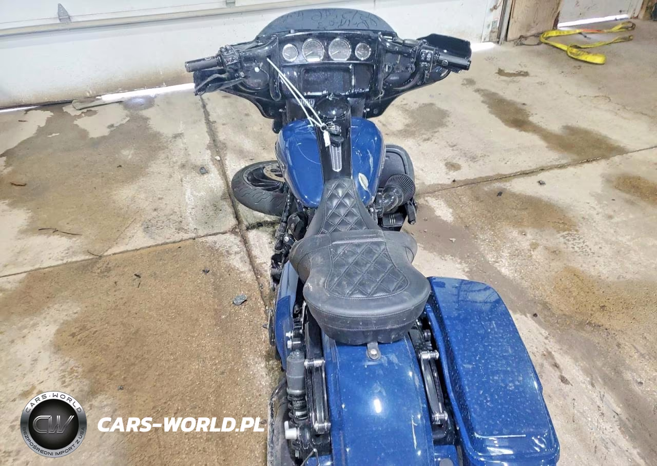 2019 Harley-Davidson Street Glide VIN:1HD1KRP19KB667740 - 6