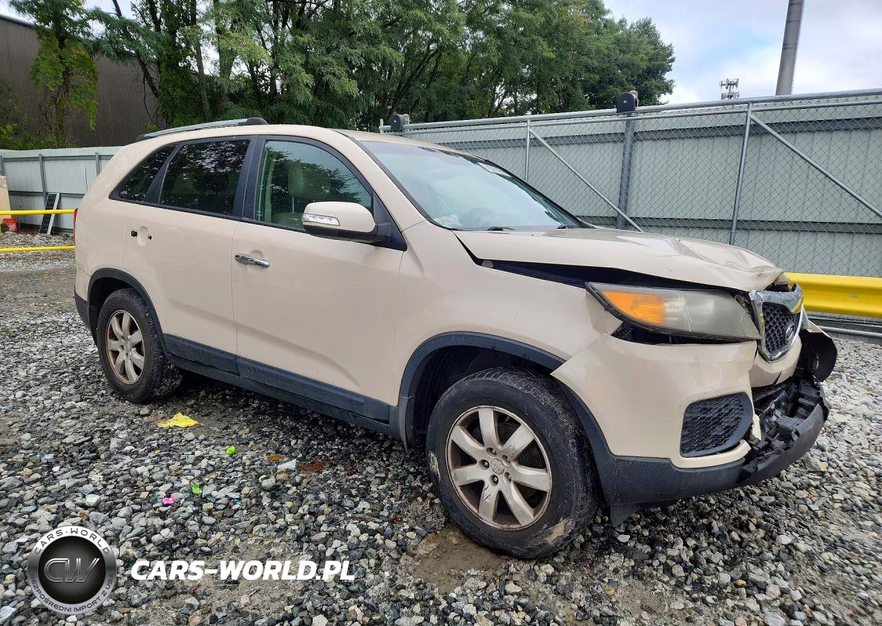 2012 Kia Sorento Lx VIN:5XYKT3A11CG194528 - 4