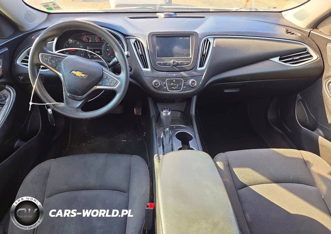 2018 Chevrolet Malibu Lt VIN:1G1ZB5ST4JF160654 - 8