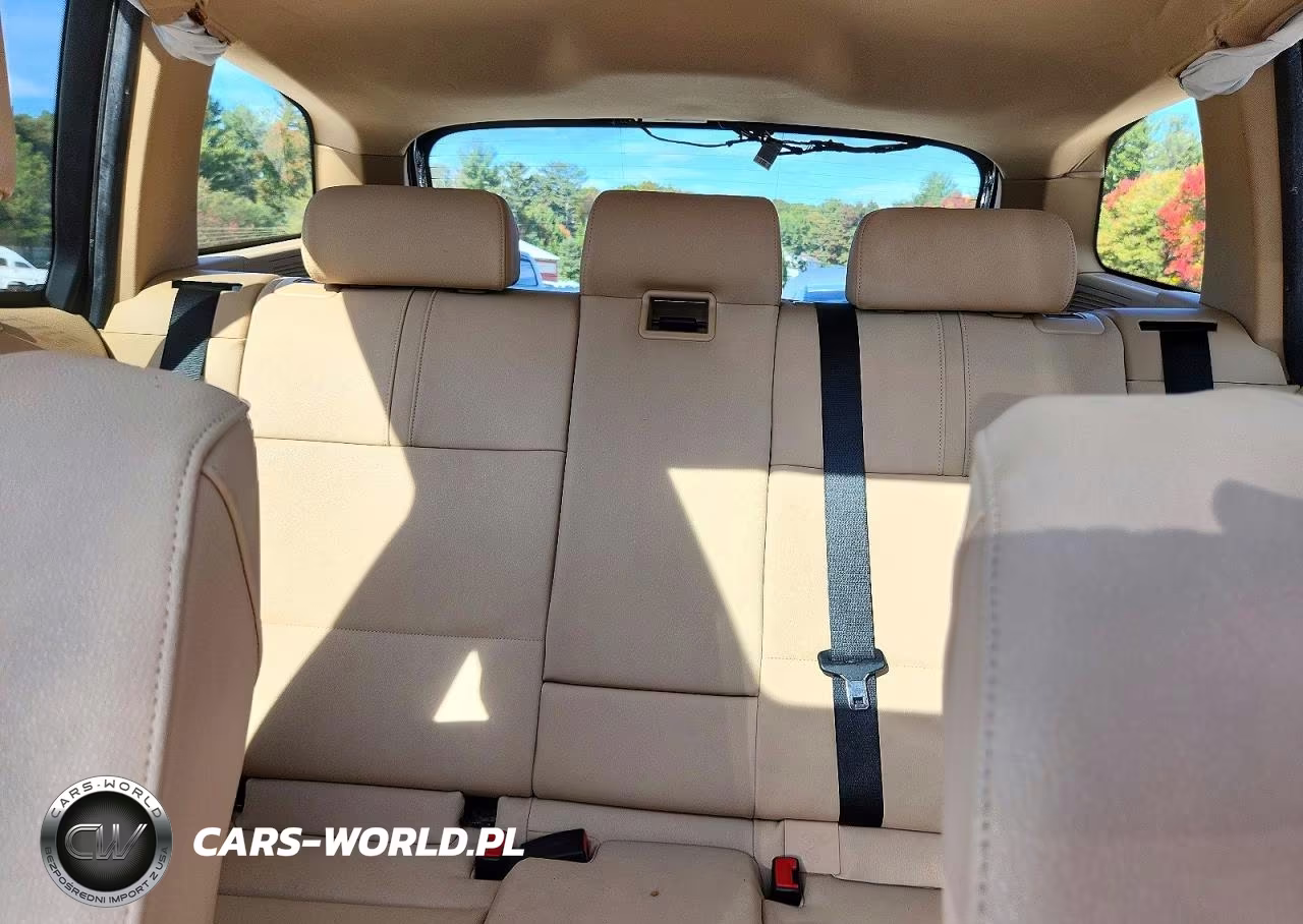 2007 BMW X3 3.0Si VIN:WBXPC93447WF07599 - 10