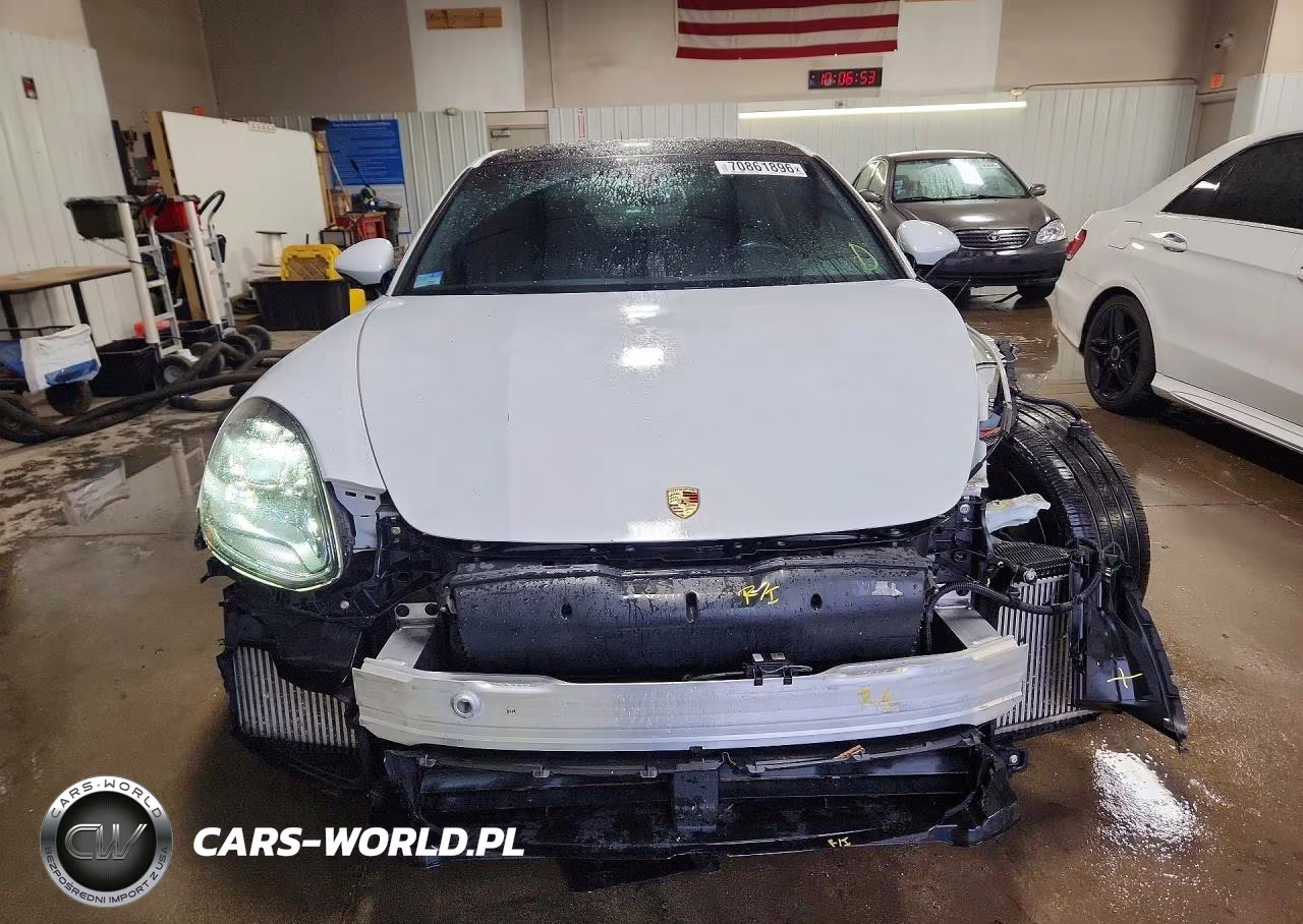 2020 Porsche Panamera 4 E-Hybrid VIN:WP0AE2A70LL130828 - 5