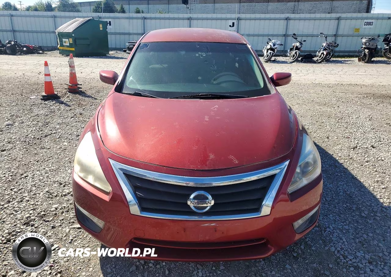 2015 Nissan Altima 2.5 S VIN:1N4AL3AP3FN368182 - 5