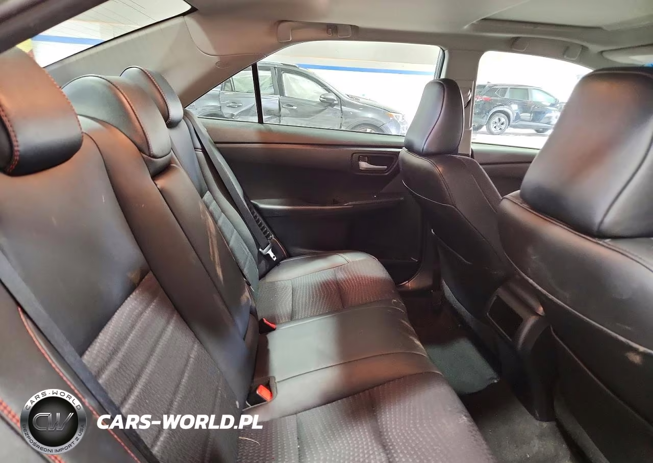 2015 Toyota Camry Hybrid Se VIN:4T1BD1FK5FU168581 - 10