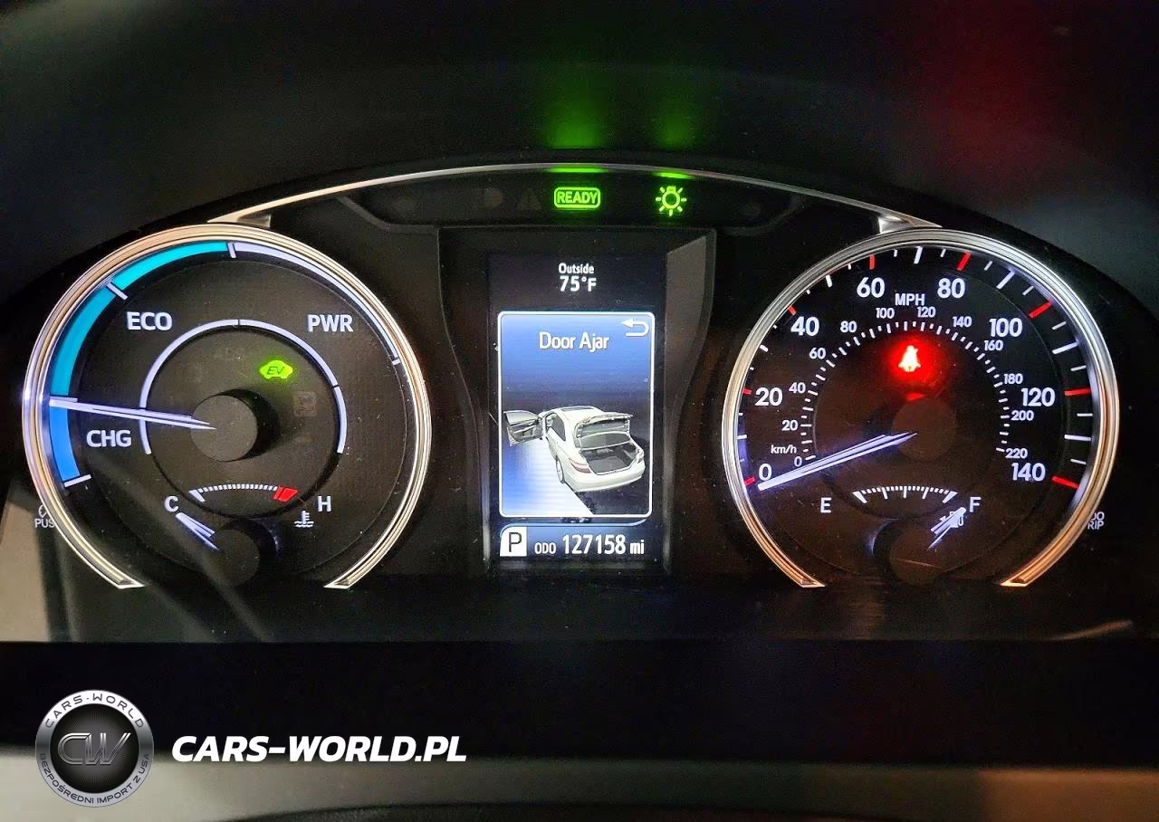 2015 Toyota Camry Hybrid Se VIN:4T1BD1FK5FU168581 - 9