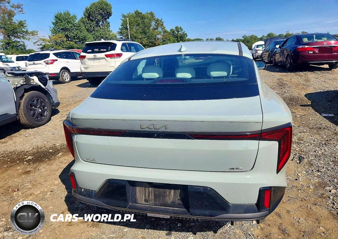 2025 Kia K4 Gt Line VIN:3KPFW4DE9SE045065 - 6