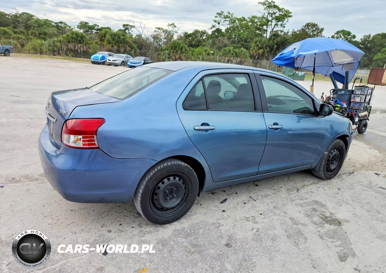 2012 Toyota Yaris Fleet VIN:JTDBT4K30CL035882 - 3