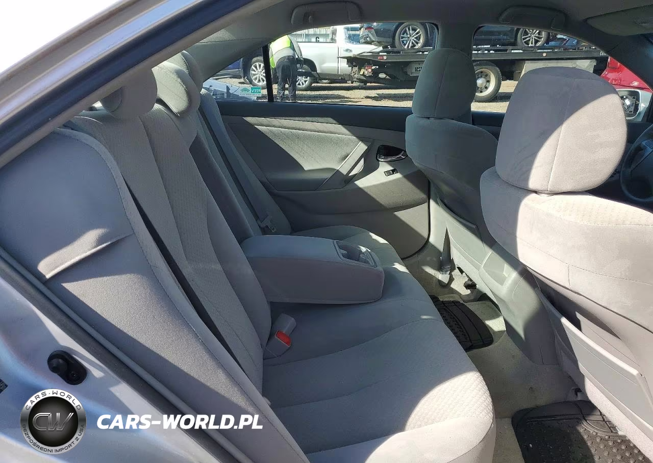 2009 Toyota Camry Le VIN:4T1BE46K99U332966 - 10