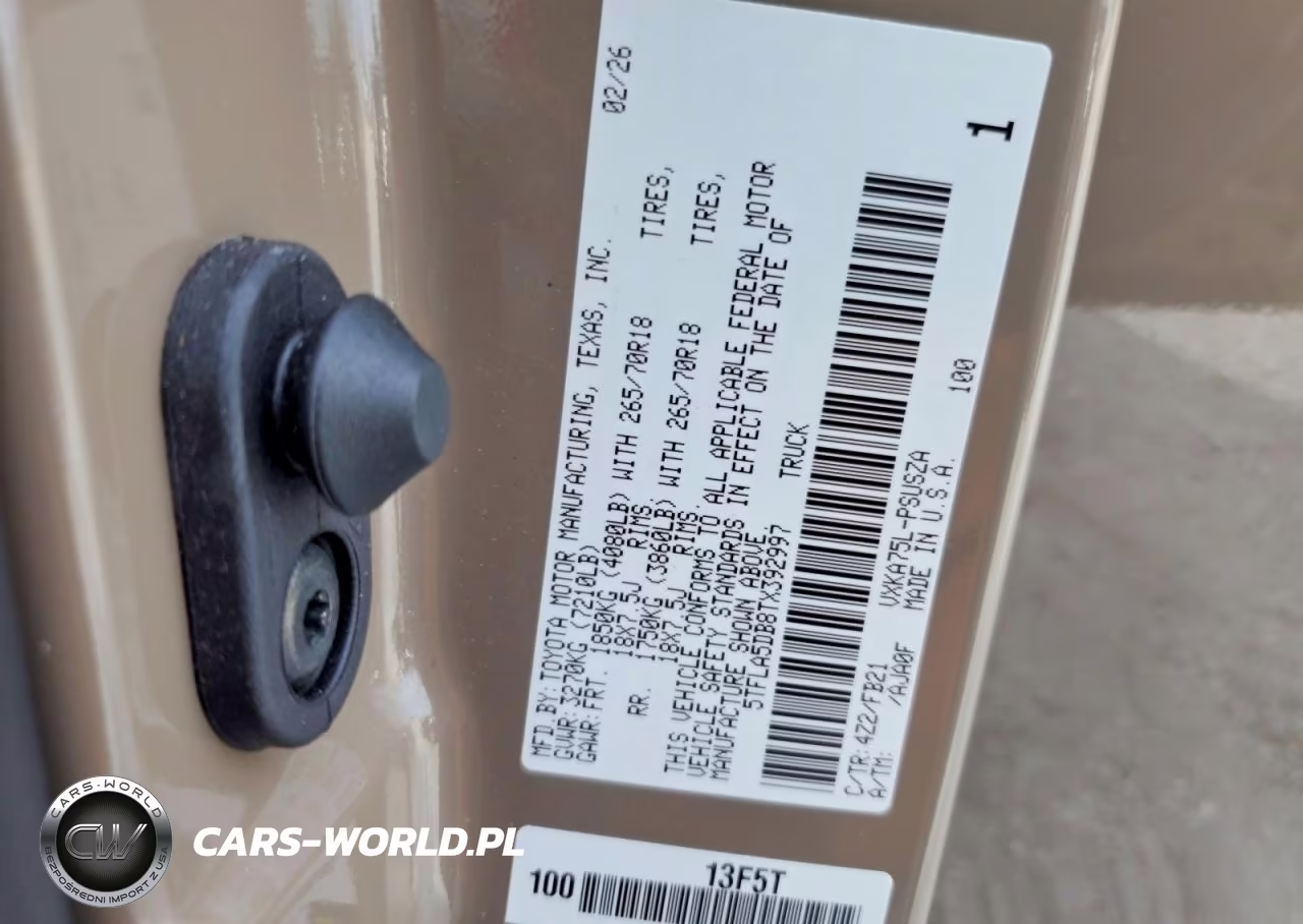 2026 Toyota Tundra Sr5 VIN:5TFLA5DB8TX392997 - 12