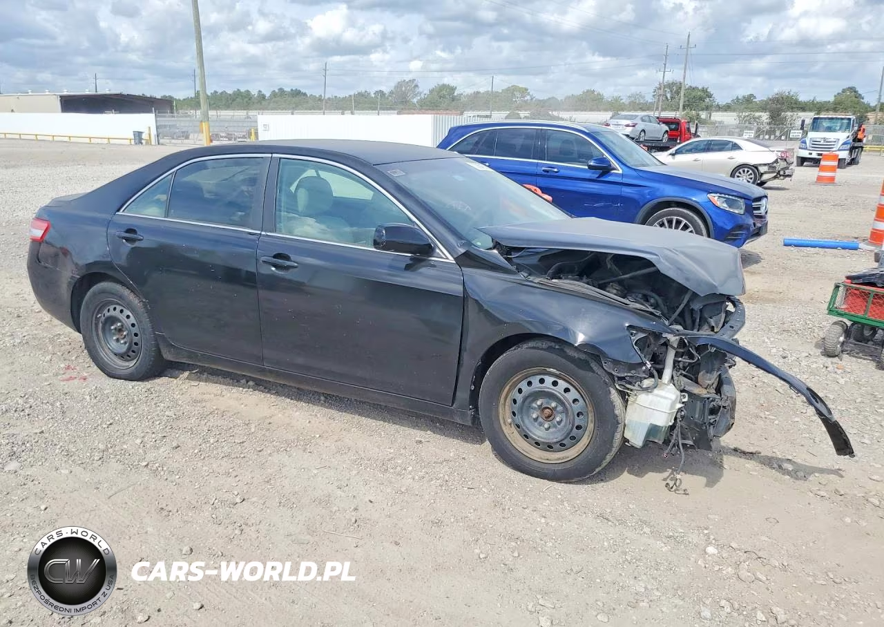 2011 Toyota Camry Le VIN:4T1BF3EK8BU661141 - 4