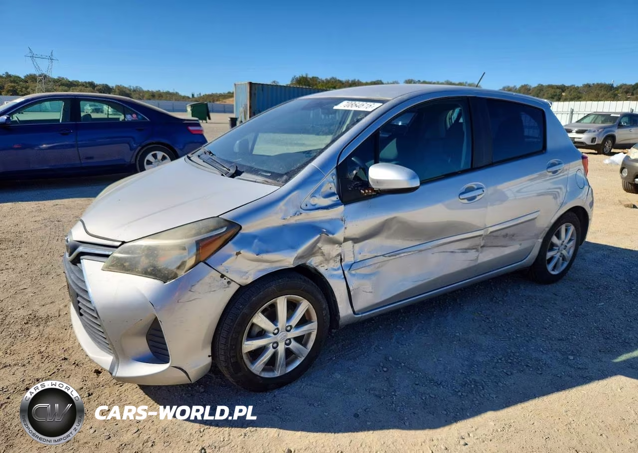 2015 Toyota Yaris 5-Door Le VIN:VNKKTUD35FA022730 - 1