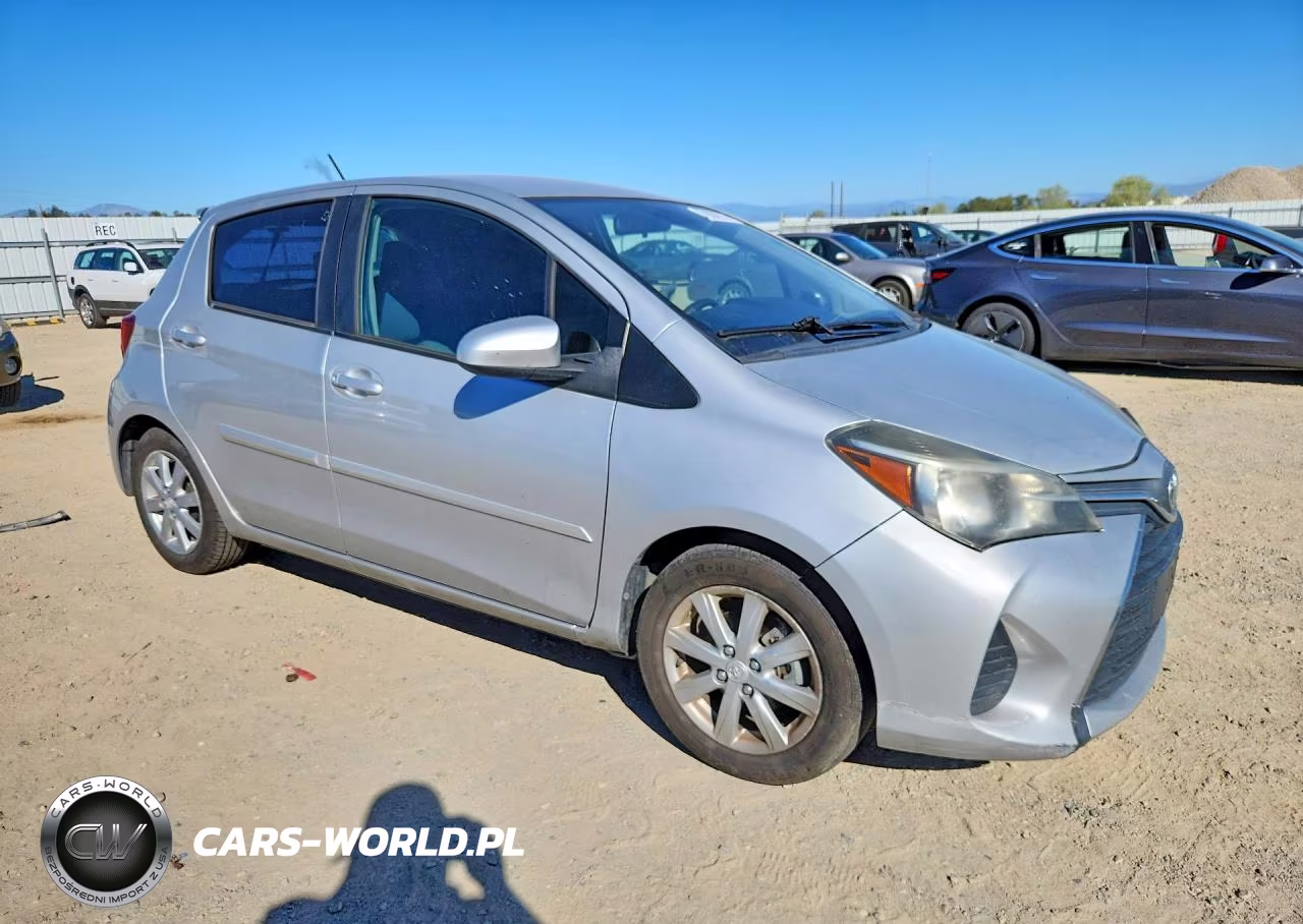 2015 Toyota Yaris 5-Door Le VIN:VNKKTUD35FA022730 - 4