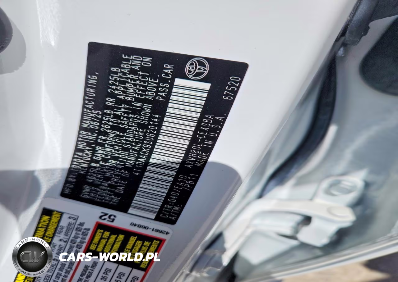 2025 Toyota Camry Se VIN:4T1DAACK9SU620144 - 12