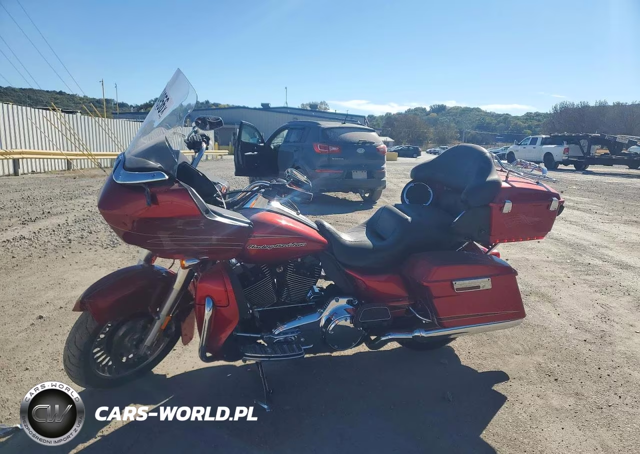 2013 Harley-Davidson Fltru Road Glide Ultra VIN:1HD1KGM15DB662112 - 3