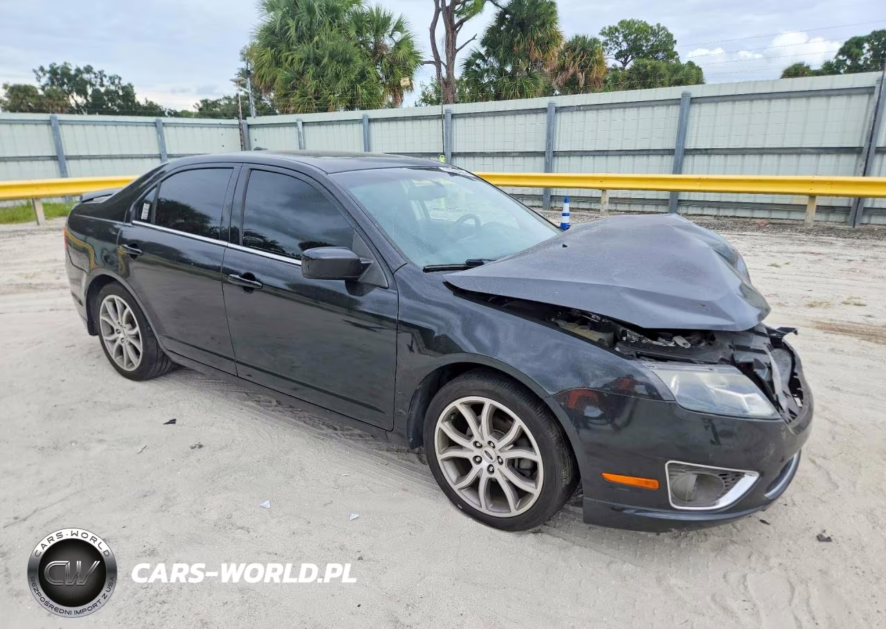 2010 Ford Fusion Se VIN:3FAHP0HA8AR392695 - 4