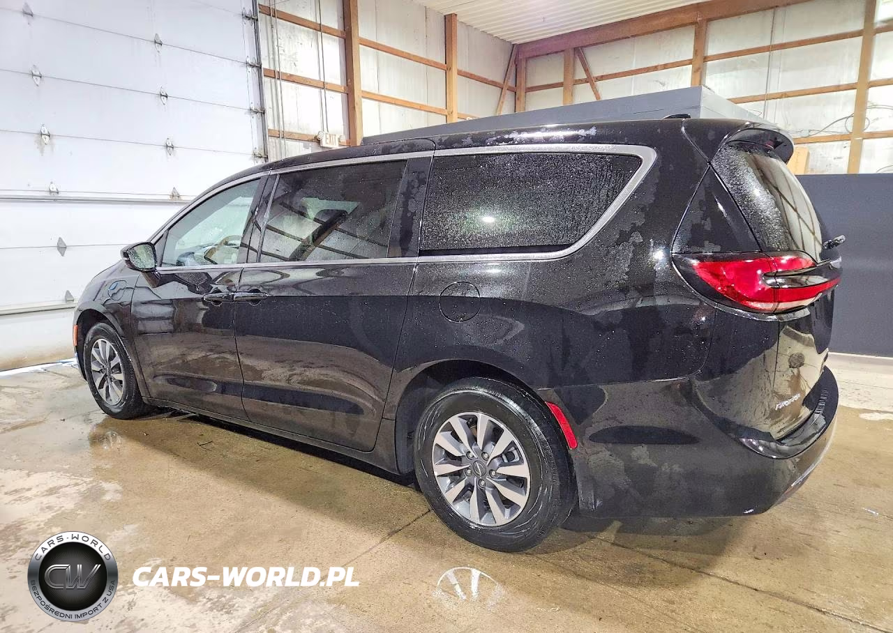2025 Chrysler Pacifica Hybrid Select VIN:2C4RC1S79SR572997 - 2