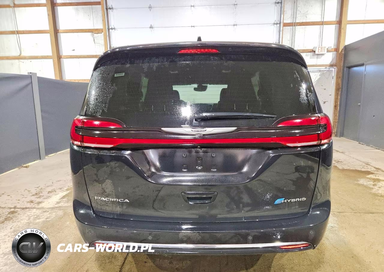 2025 Chrysler Pacifica Hybrid Select VIN:2C4RC1S79SR572997 - 6