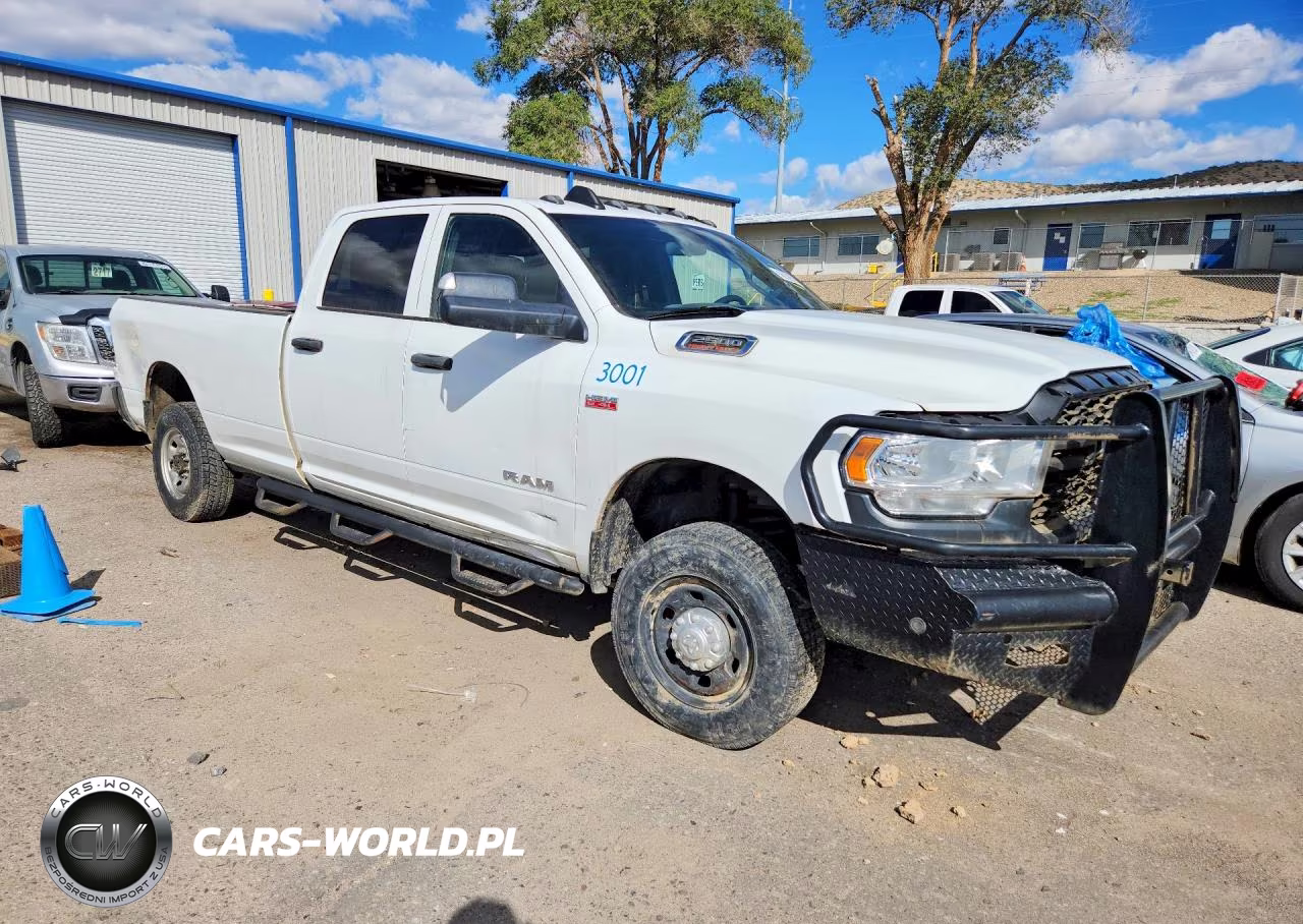 2022 Ram 2500 Tradesman VIN:3C6UR5HJ5NG273057 - 4