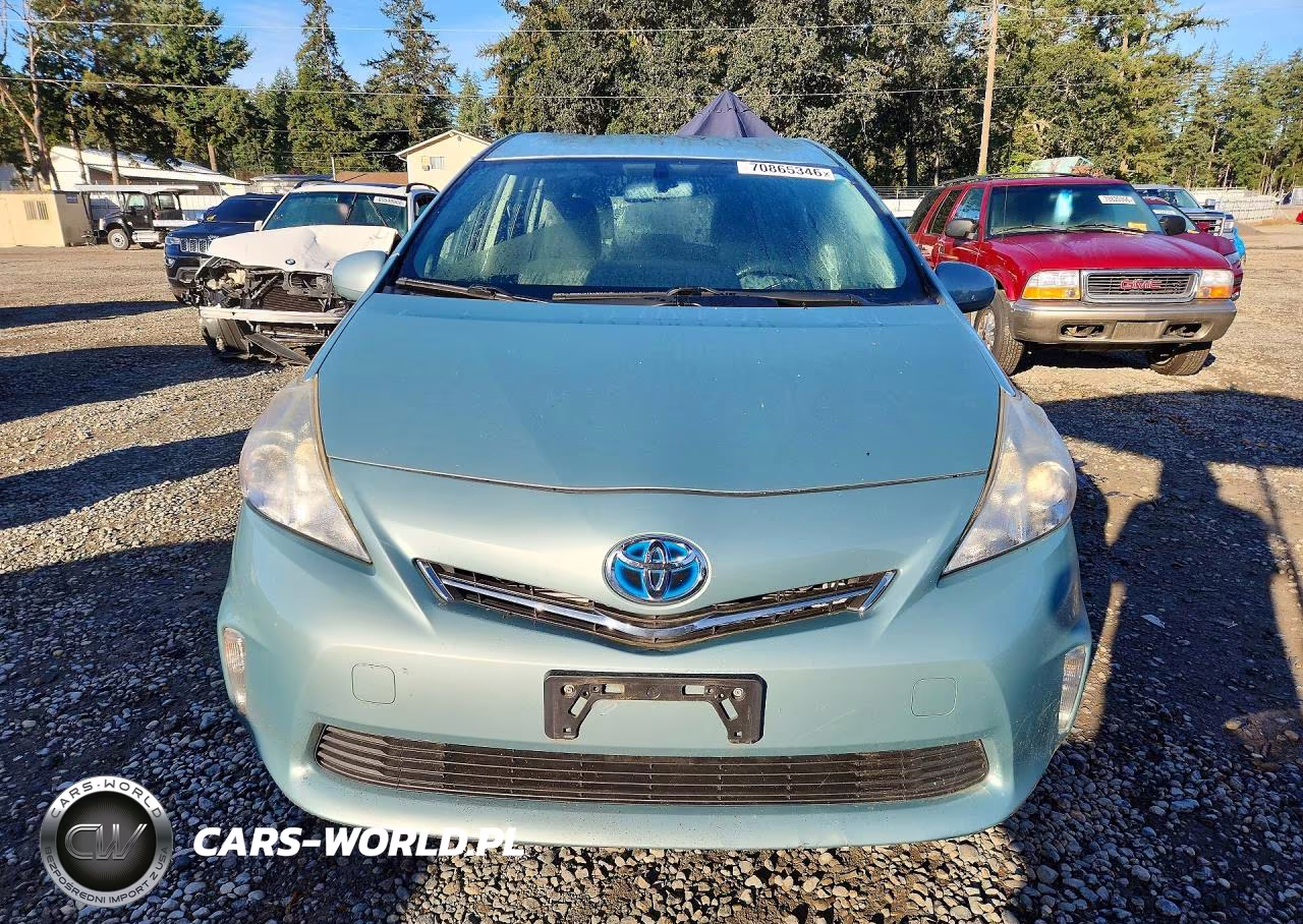 2013 Toyota Prius V Three VIN:JTDZN3EU0D3258660 - 5