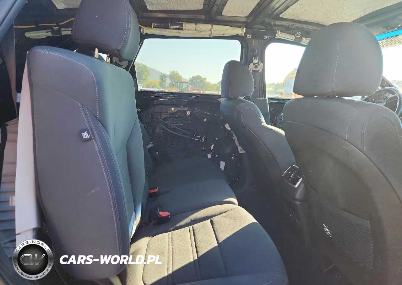 2019 Kia Sorento Lx VIN:5XYPGDA30KG590093 - 11