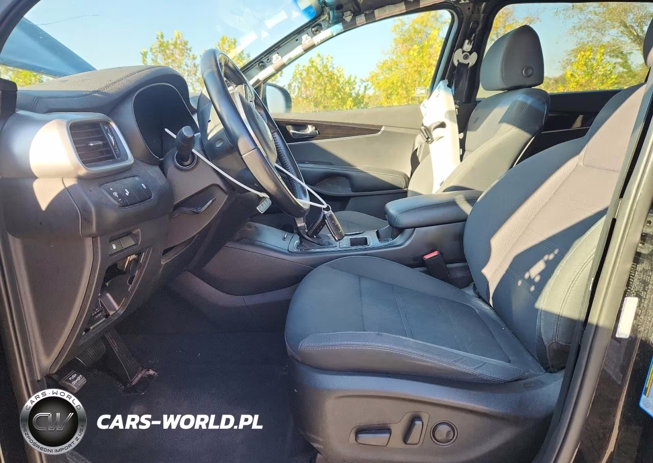2019 Kia Sorento Lx VIN:5XYPGDA30KG590093 - 7